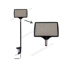 Large panel display clamp light for trade show